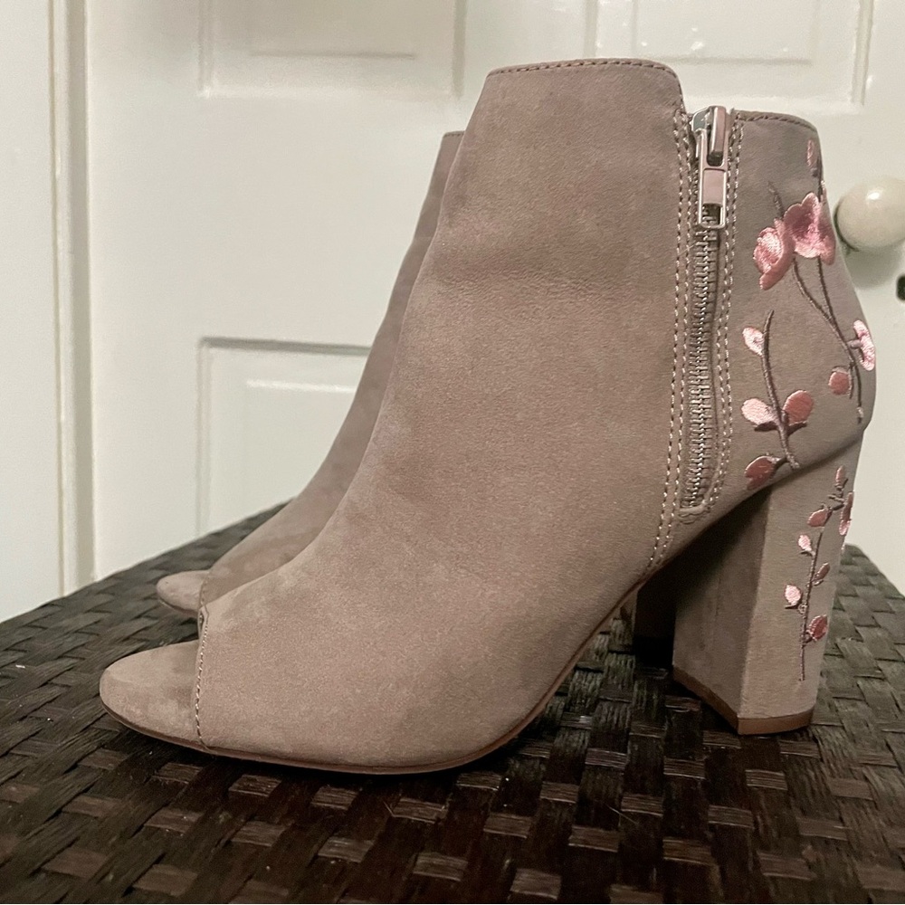 Candie's Tan and Pink Ankle Booties with Peep Toe and Block Heel
